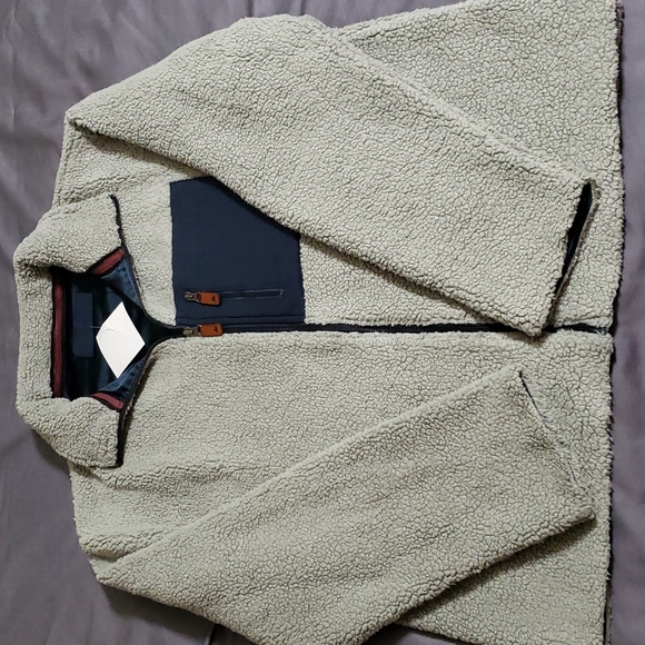 Sherpa Jacket w/ chest pocket - Picture 1 of 8
